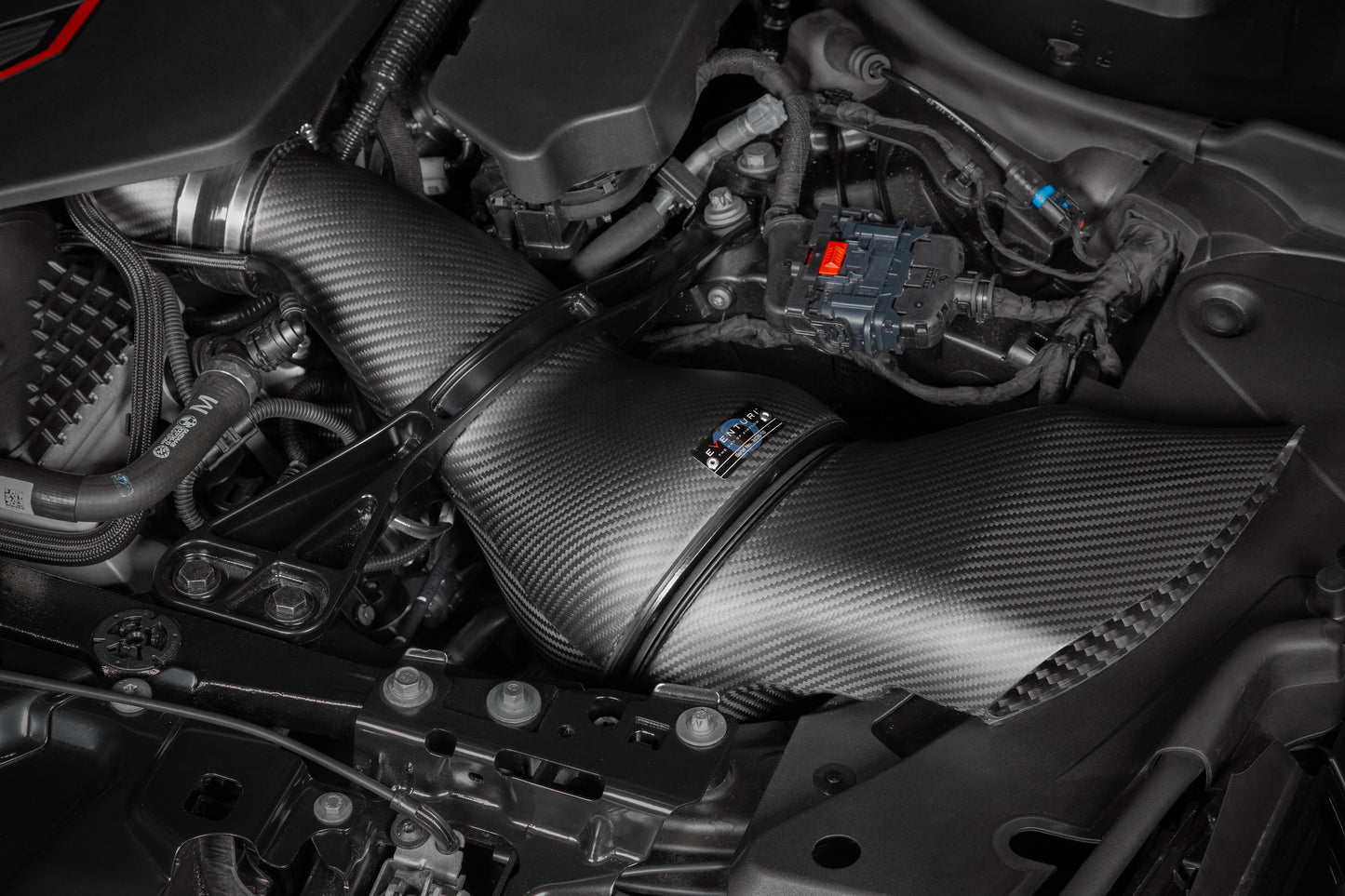 Eventuri BMW G90, G99 M5 Carbon Intake