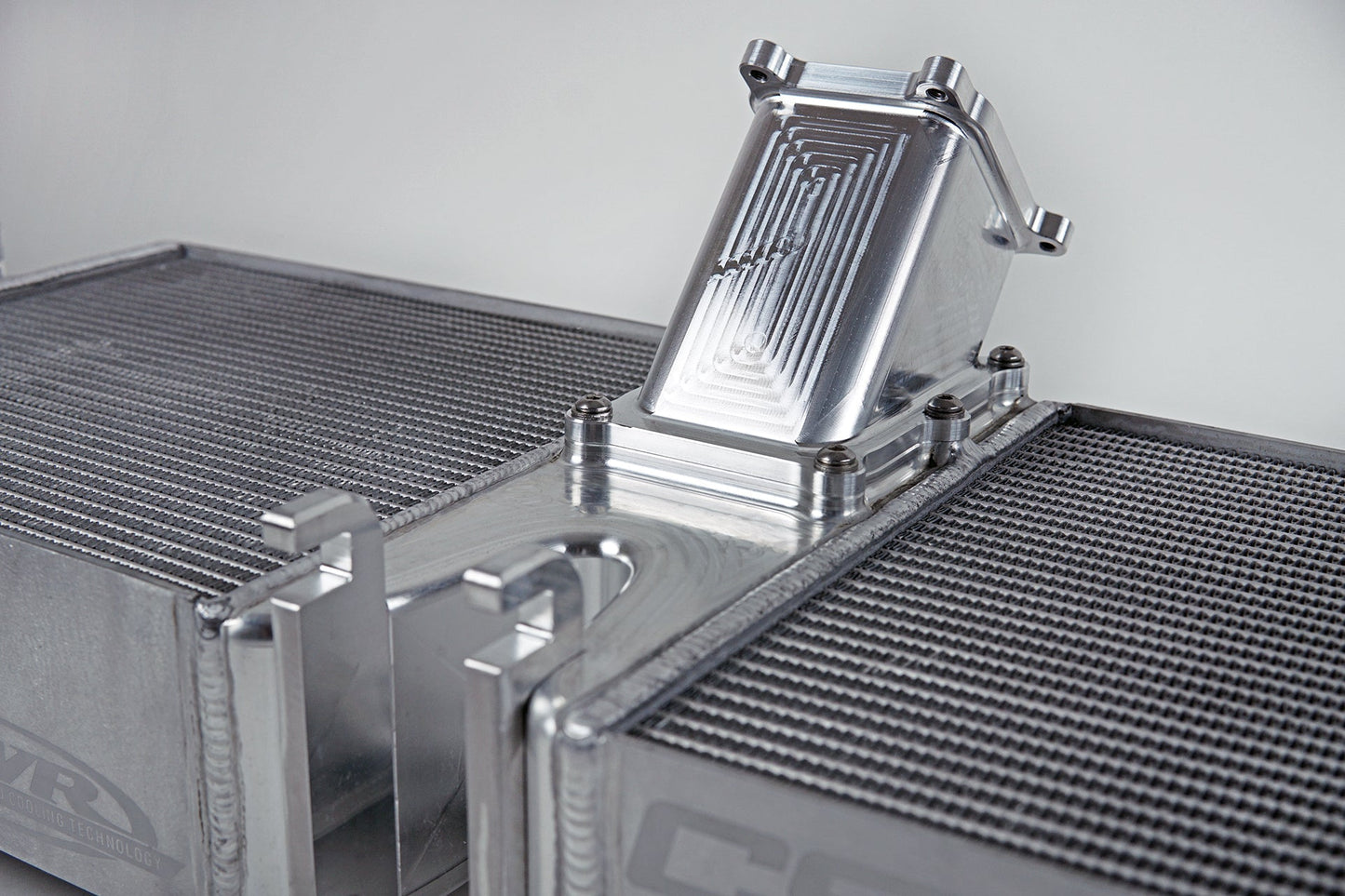 CSF – Intercooler haute performance Porsche 911 992 Turbo / Turbo S – vue 3