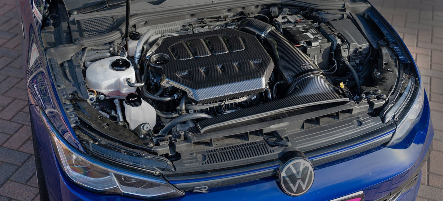Couvercle moteur VW Golf MK8 Eventuri | Design Haut de Gamme – détail 6