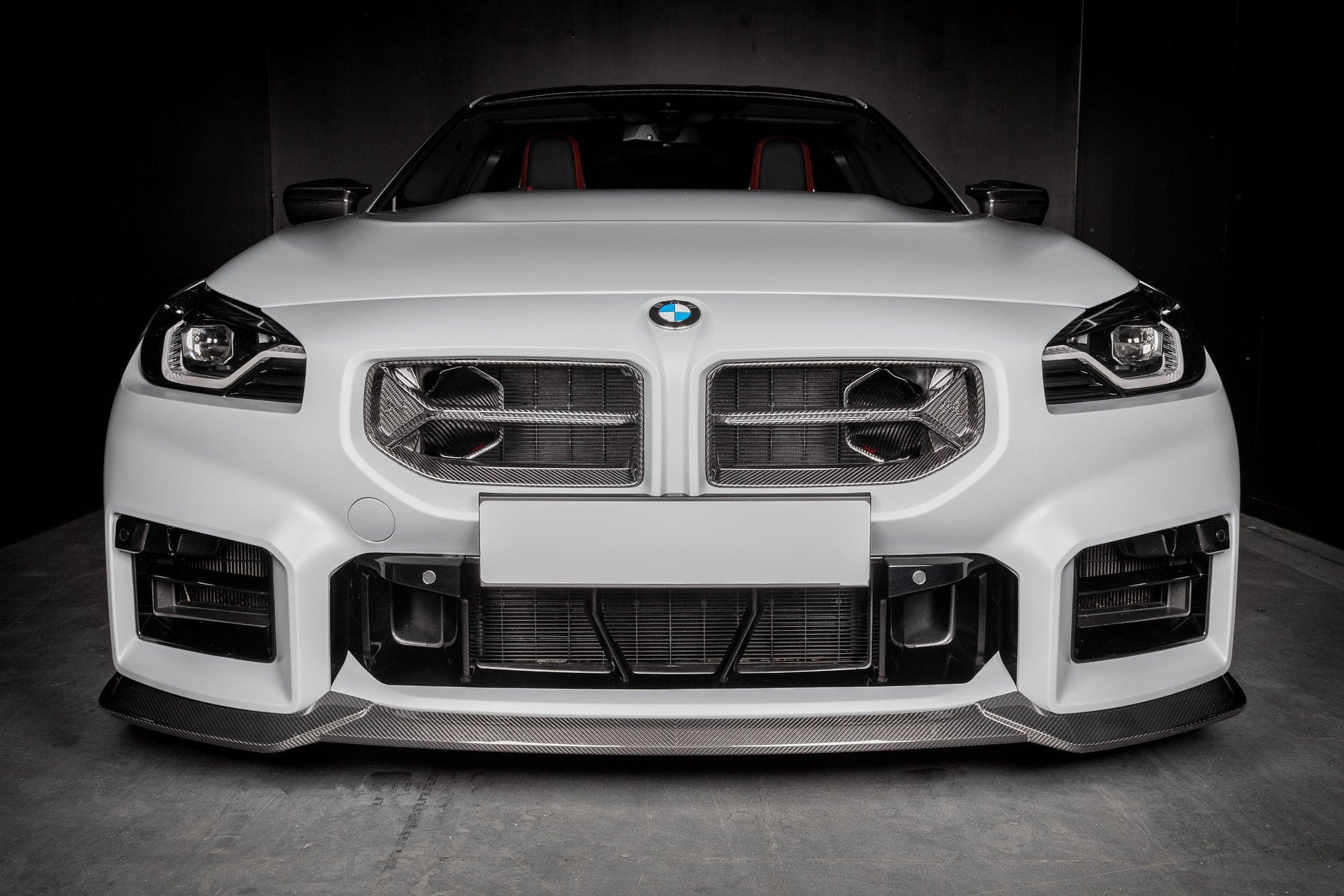 Eventuri – Écopes d’air carbone BMW M2 G87 – détail 3