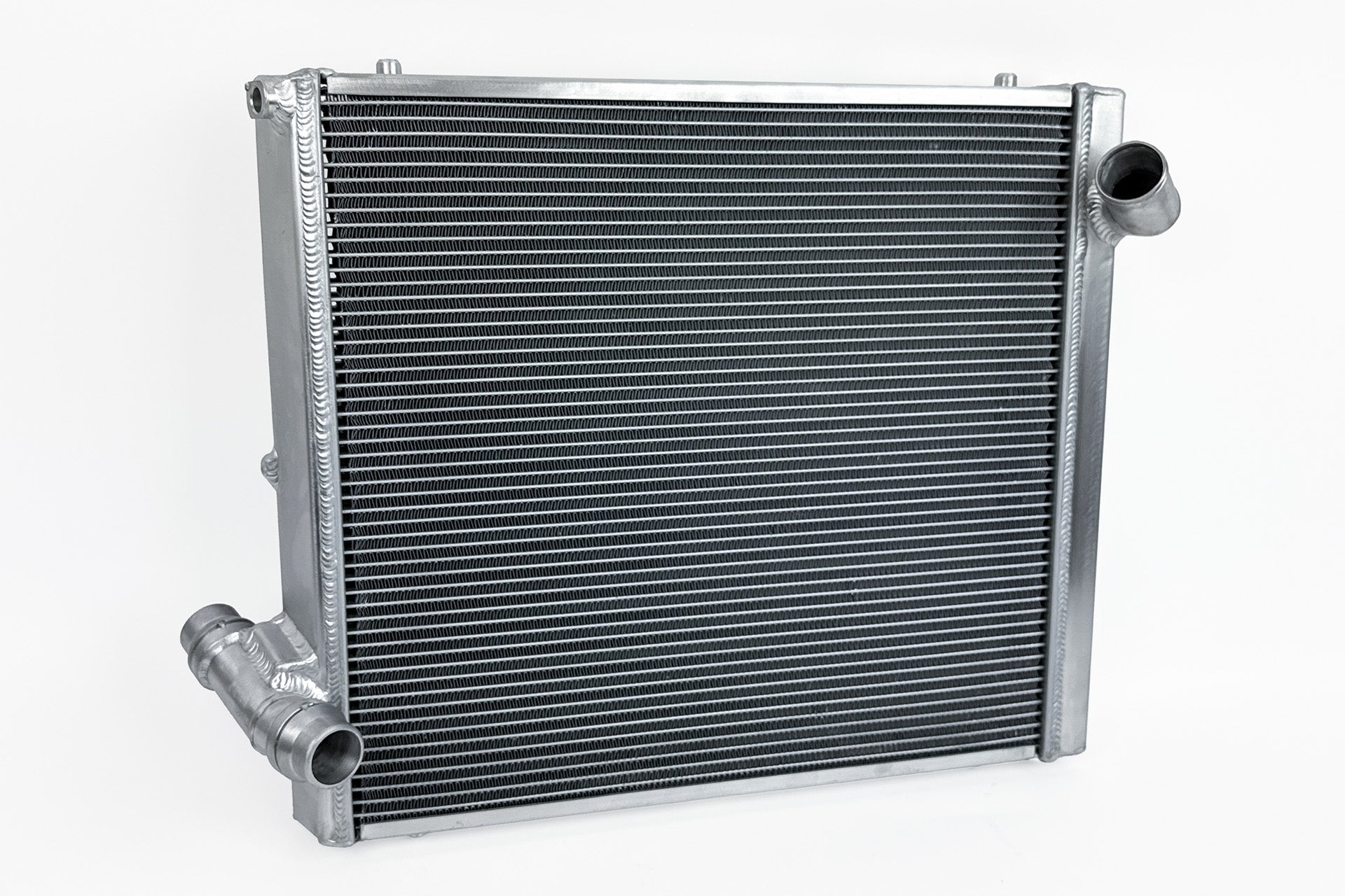 CSF – Radiateur droit aluminium Porsche 911 type 992 – vue 2