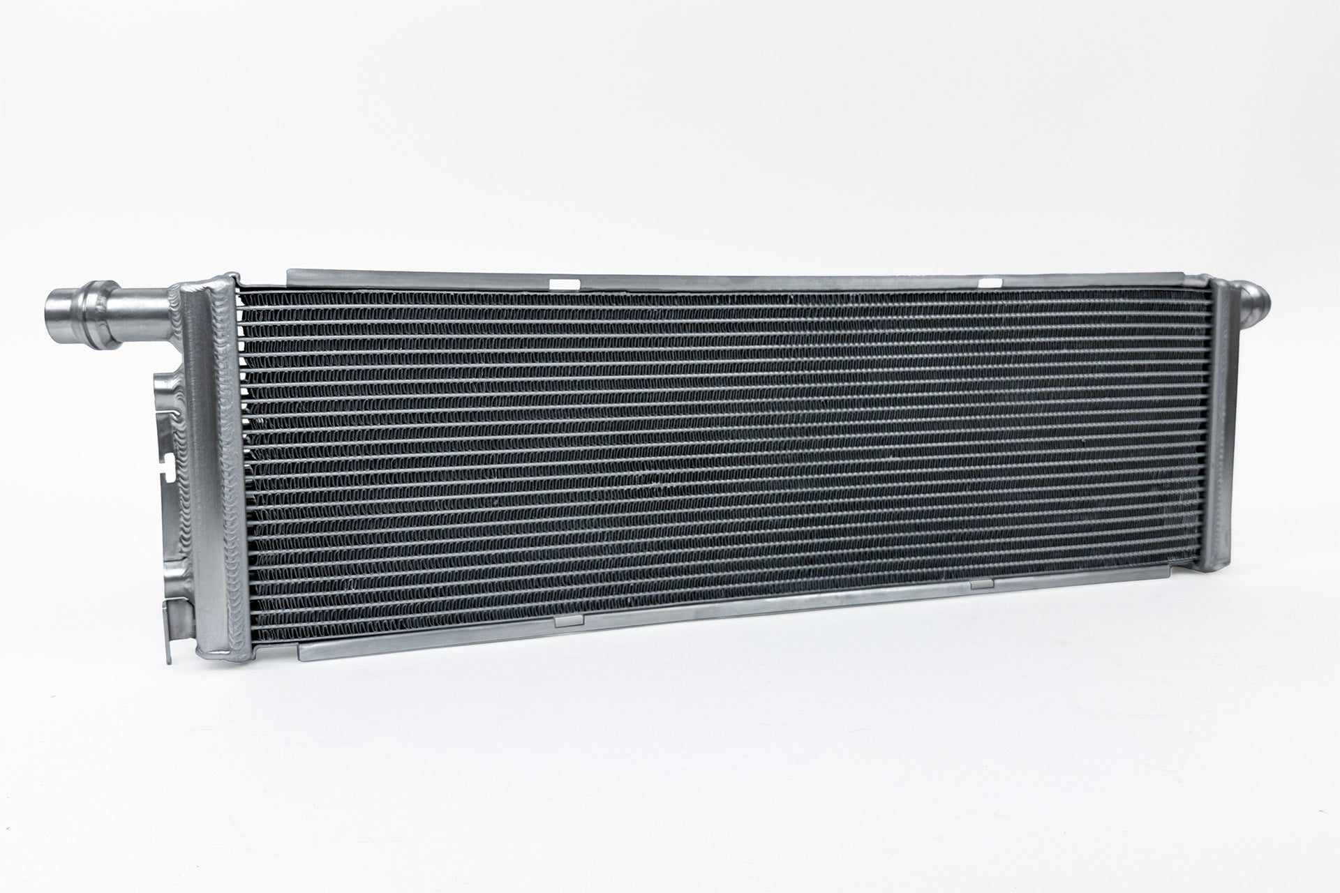 CSF – Radiateur central aluminium Porsche 911 type 992 – vue 1