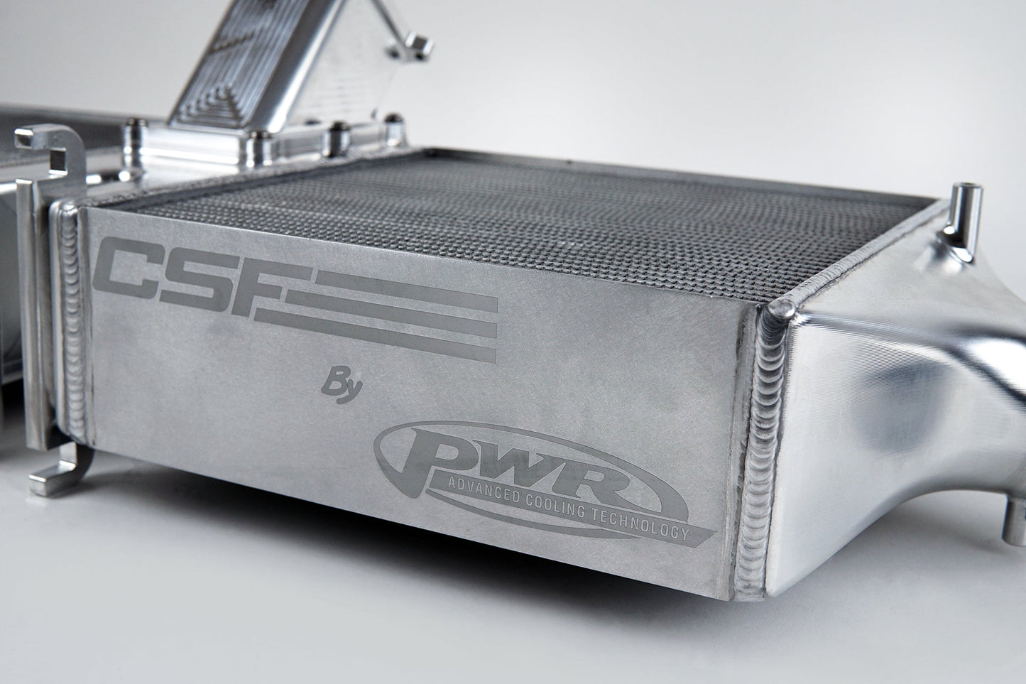 CSF – Intercooler haute performance Porsche 911 992 Turbo / Turbo S – vue 2