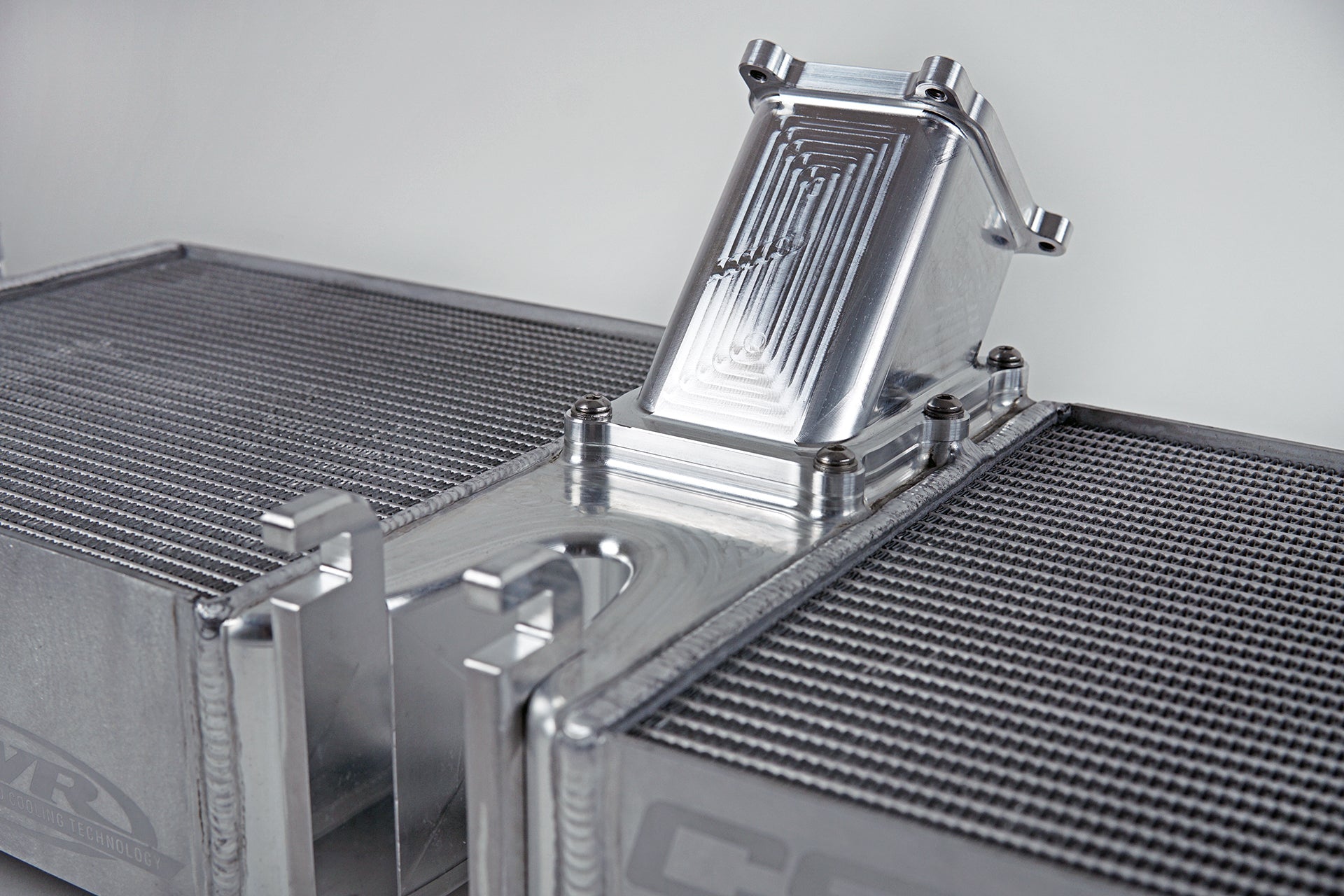 CSF – Intercooler haute performance Porsche 911 992 Turbo / Turbo S – vue 3