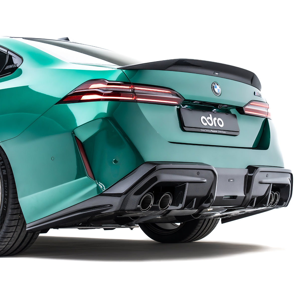 ADRO – Diffuseur arrière en fibre de carbone pour BMW G90 M5 – vue 3