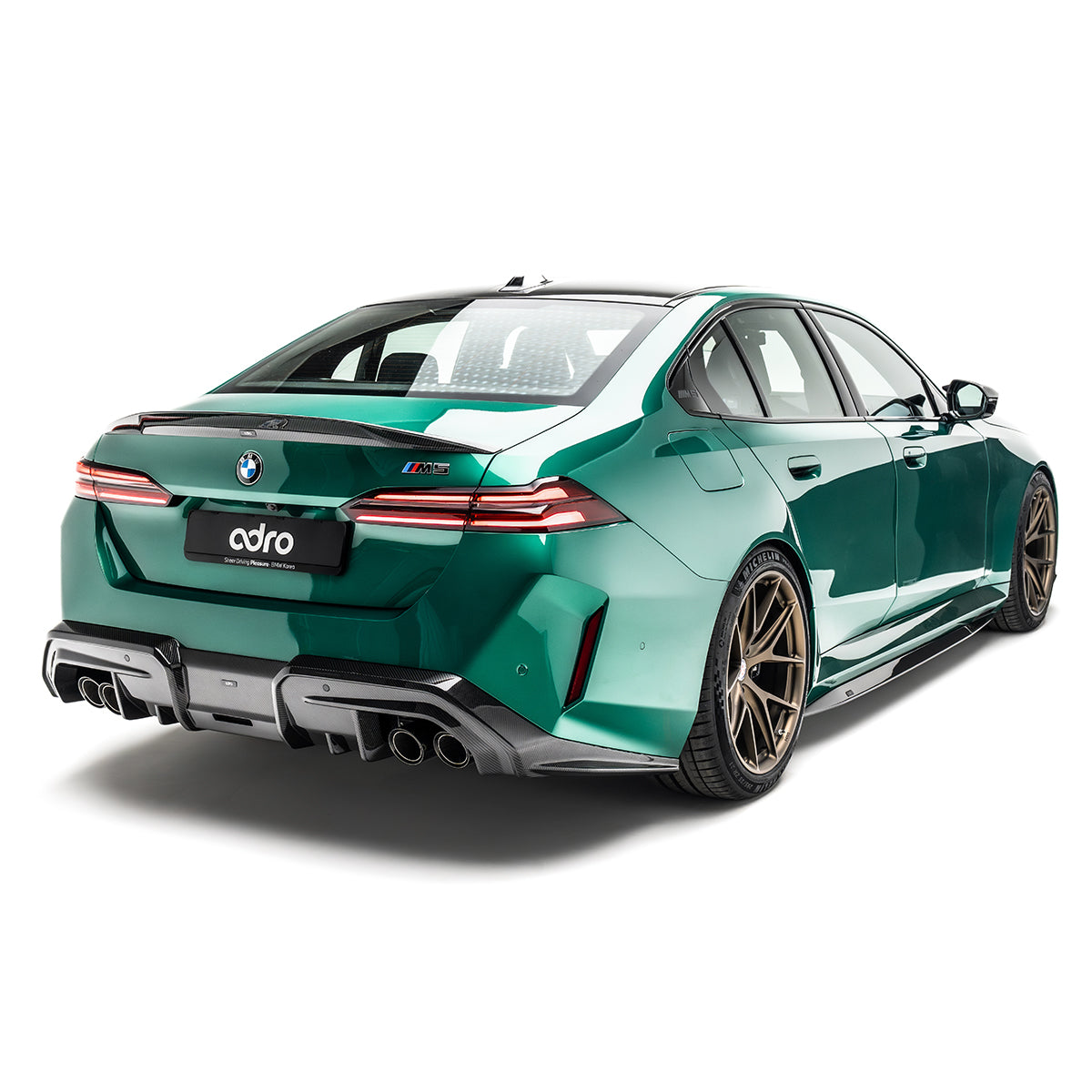 ADRO – Bas de caisse en fibre de carbone pour BMW G90 M5 – vue 6