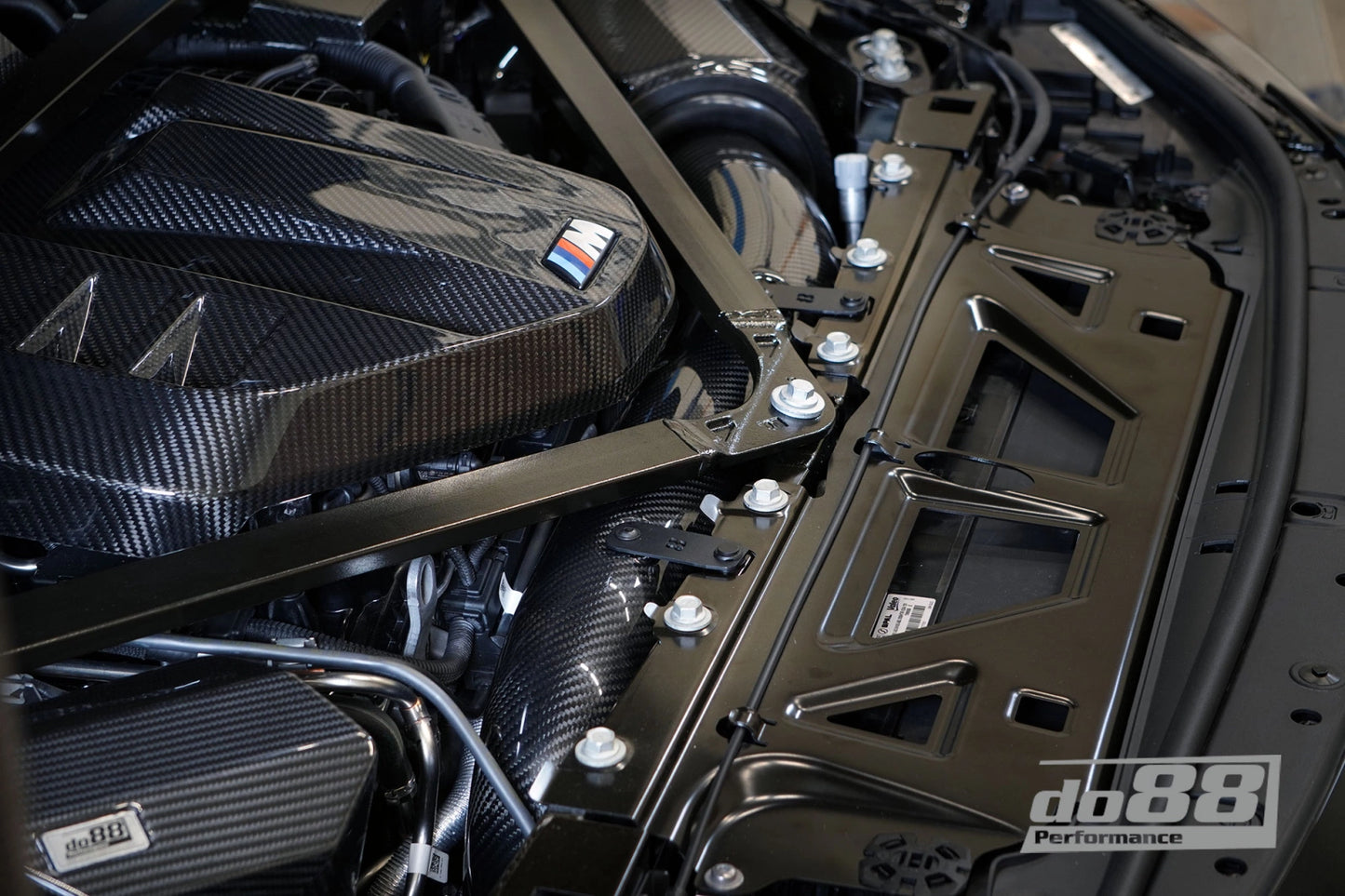 do88 Système d’admission carbone – BMW M2 G87 / M3 G80 / M4 G82 (S58) | LF-270