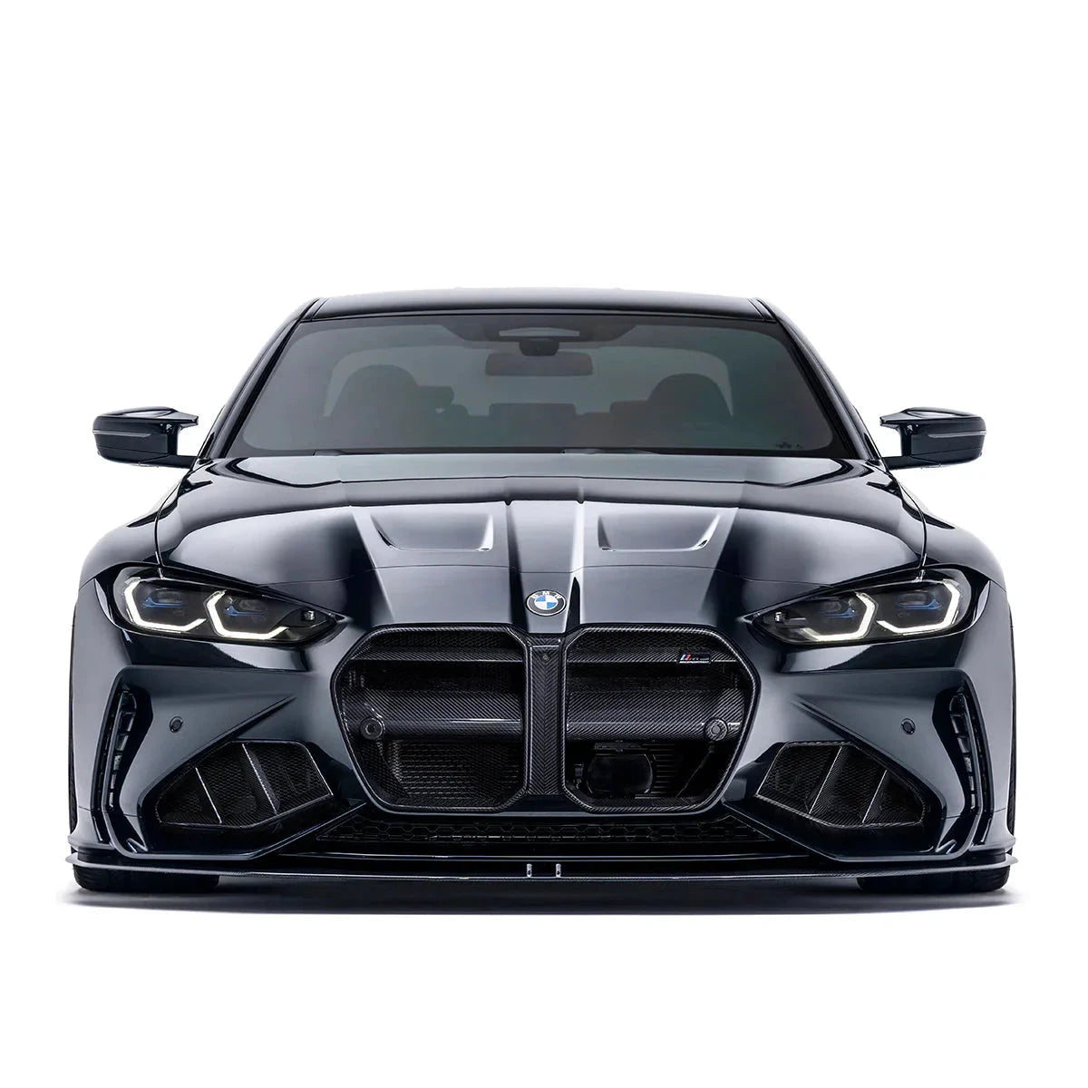 ADRO BMW G8X M3 M4 – détail des conduits d’air en carbone