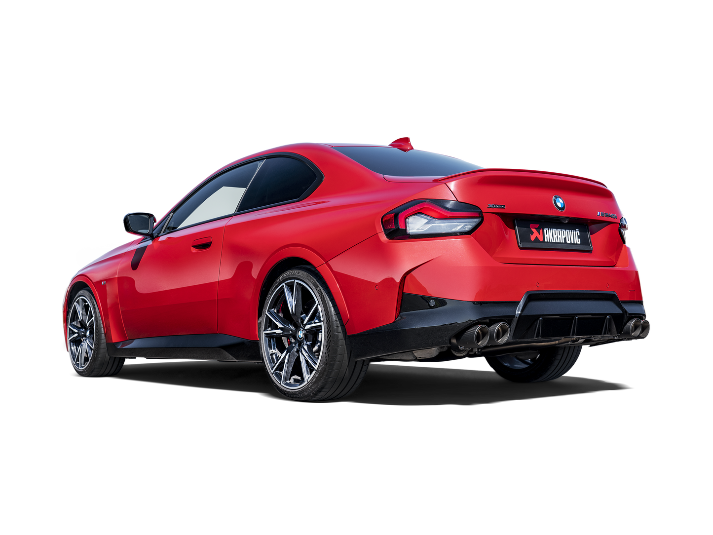 Détail de l’échappement Akrapovič pour BMW M240i G42