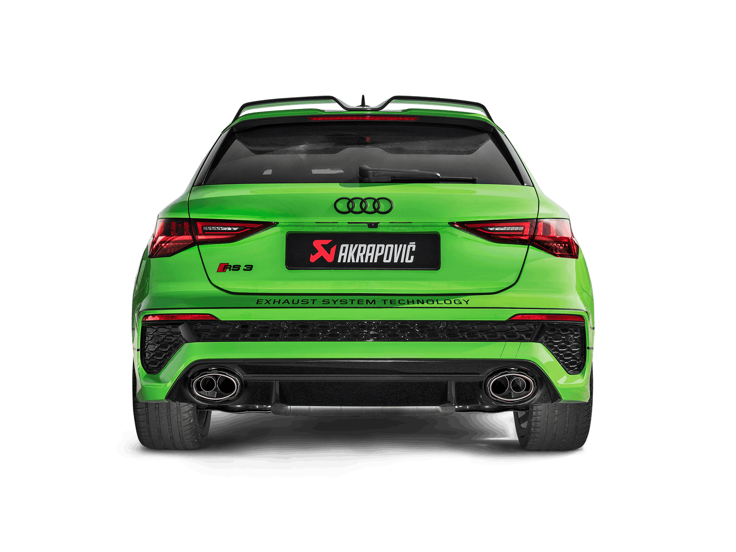 Audi RS3 8Y Sportback équipée de l’échappement Akrapovič – vue latérale