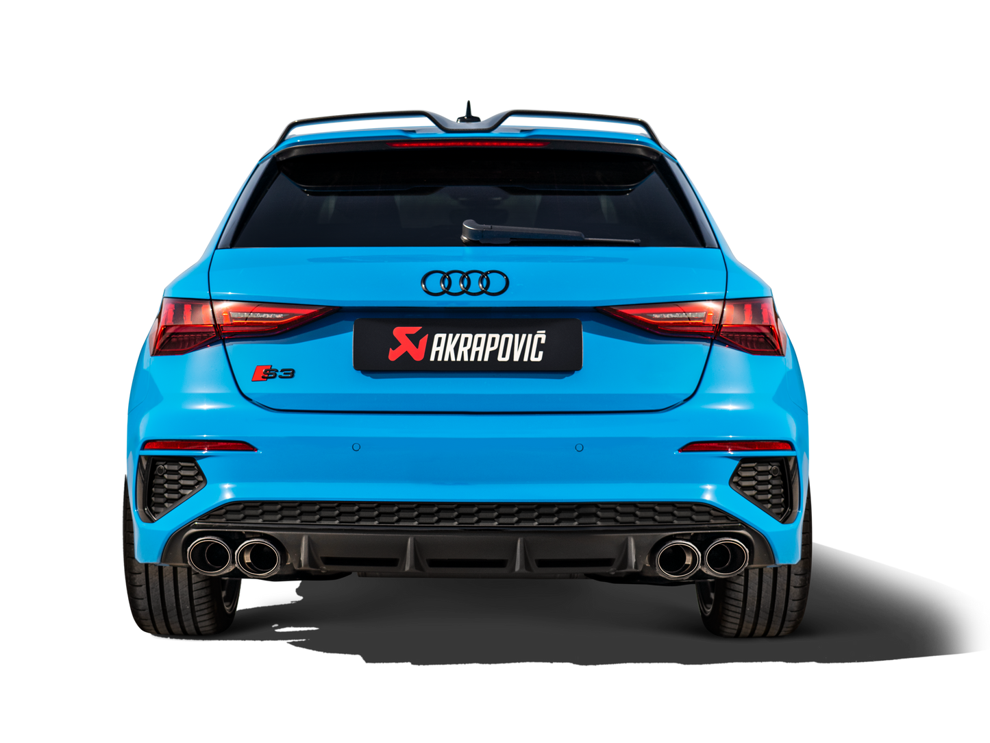 Audi S3 8Y Sportback avec échappement Akrapovič – vue 3