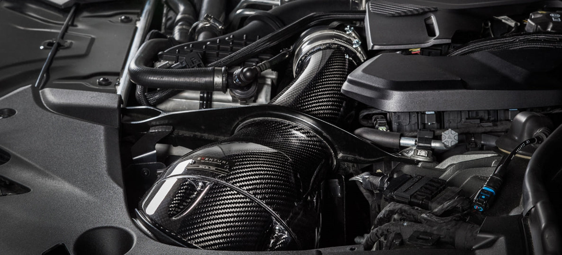 Admission d'Air Eventuri pour BMW M5/M8 F9x – détail 4
