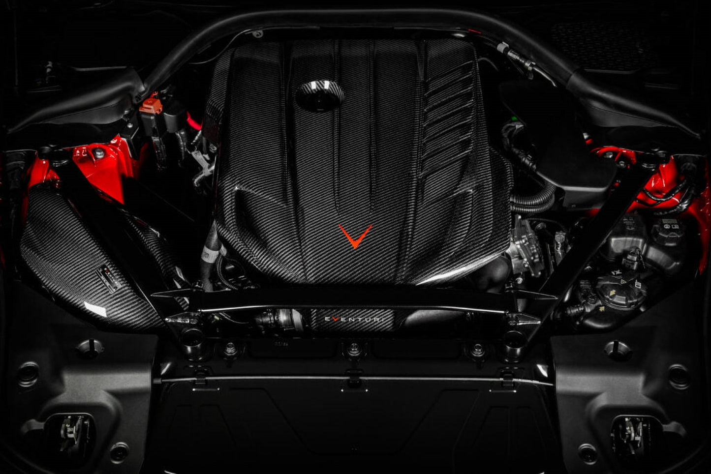 Eventuri – Cache moteur carbone Toyota Supra A90 (B58) – détail 3