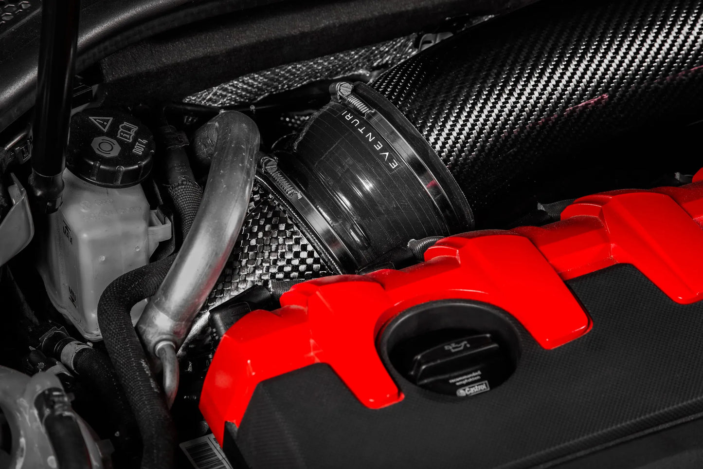 Turbo inlet carbone Eventuri pour Audi RS3 8Y
