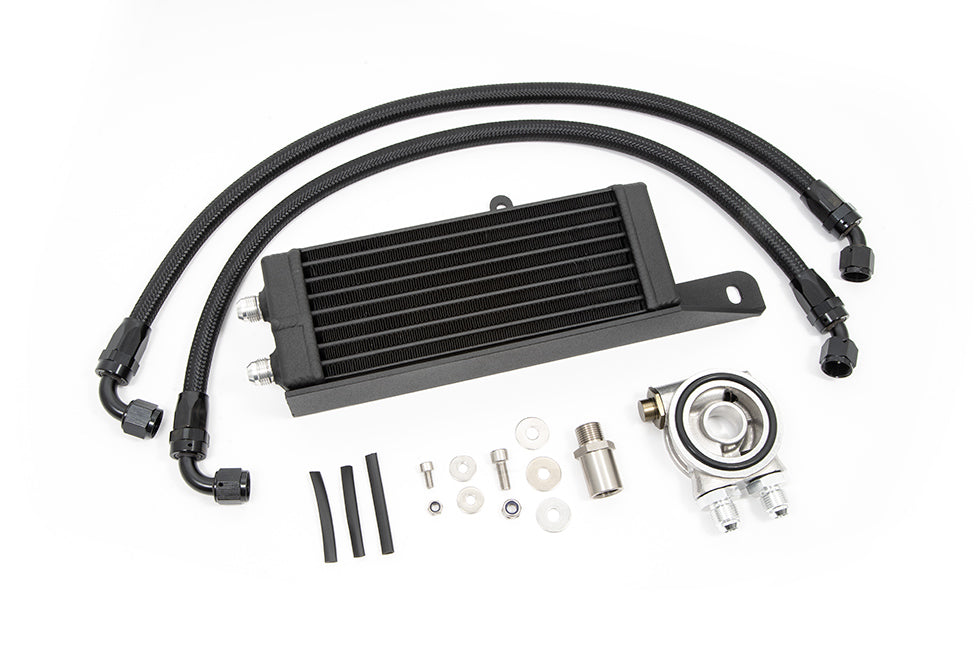 Kit radiateur d’huile Forge FMOC12 noir pour Toyota GR Yaris avec durites et plaque sandwich